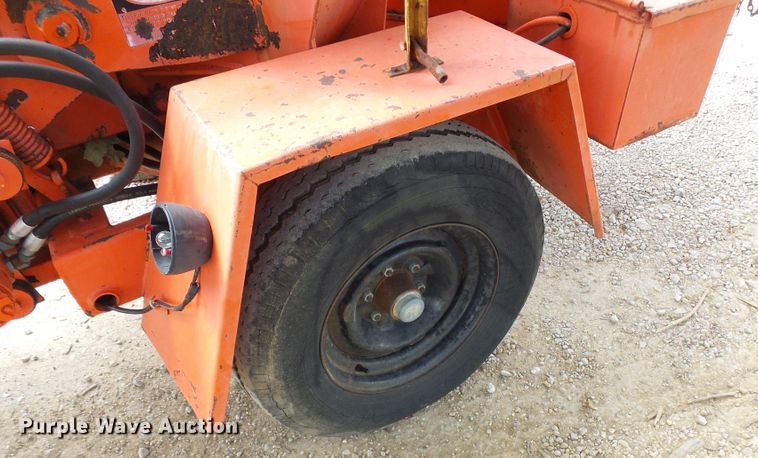 image for item DG2020 Morbark SP111HP3 wood chipper