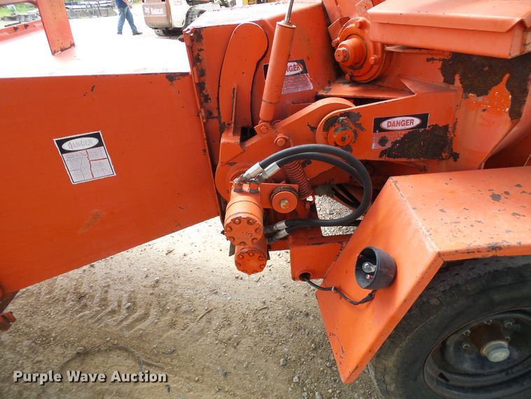 image for item DG2020 Morbark SP111HP3 wood chipper