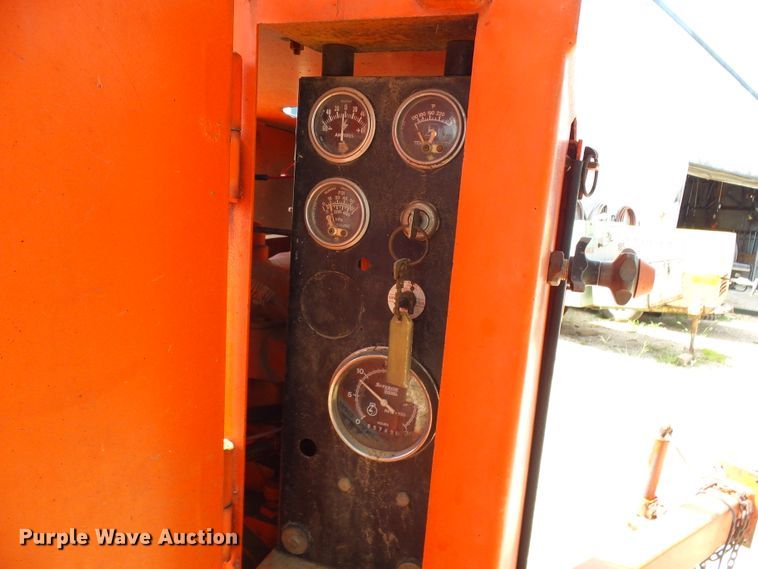 image for item DG2020 Morbark SP111HP3 wood chipper