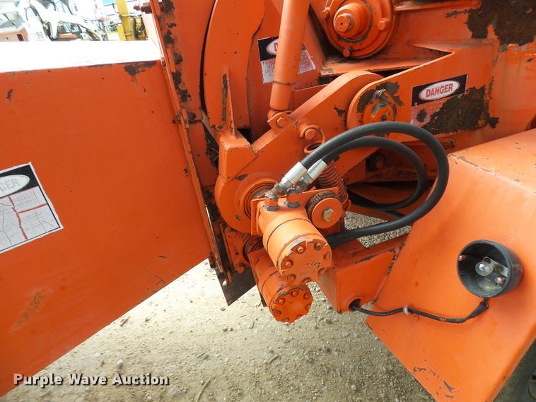 image for item DG2020 Morbark SP111HP3 wood chipper