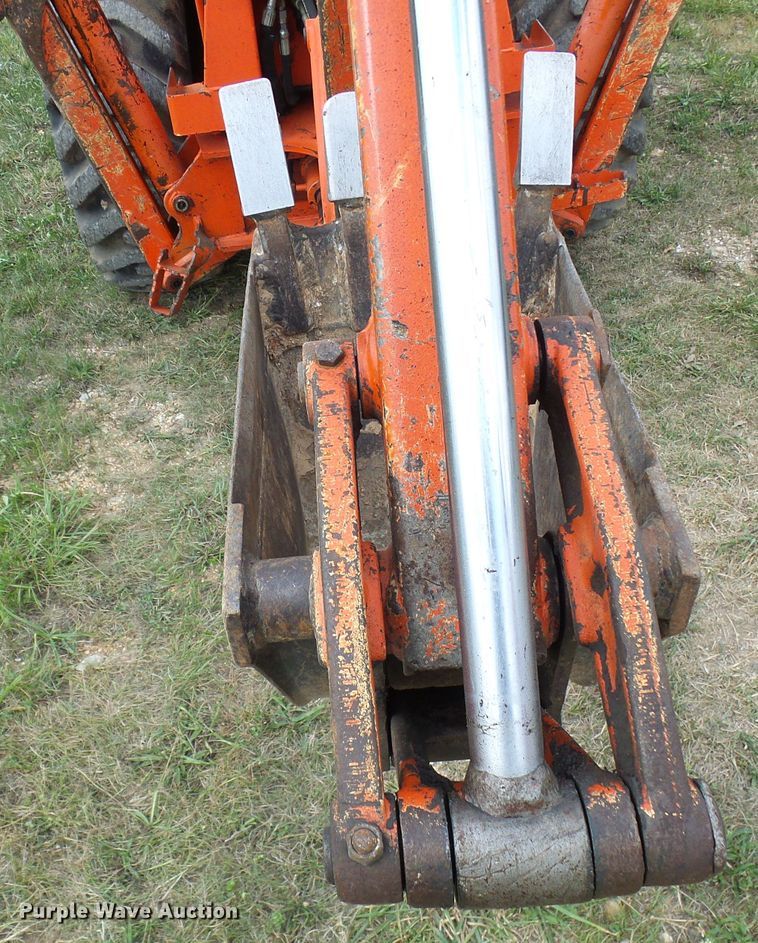 image for item DG2021 Kubota B21  backhoe