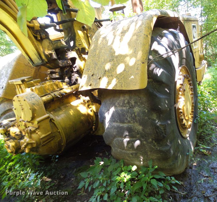image for item DG2027 Caterpillar 627A  conventional scraper