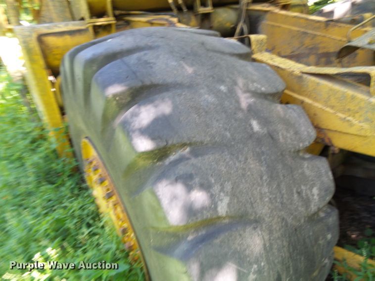 image for item DG2027 Caterpillar 627A  conventional scraper