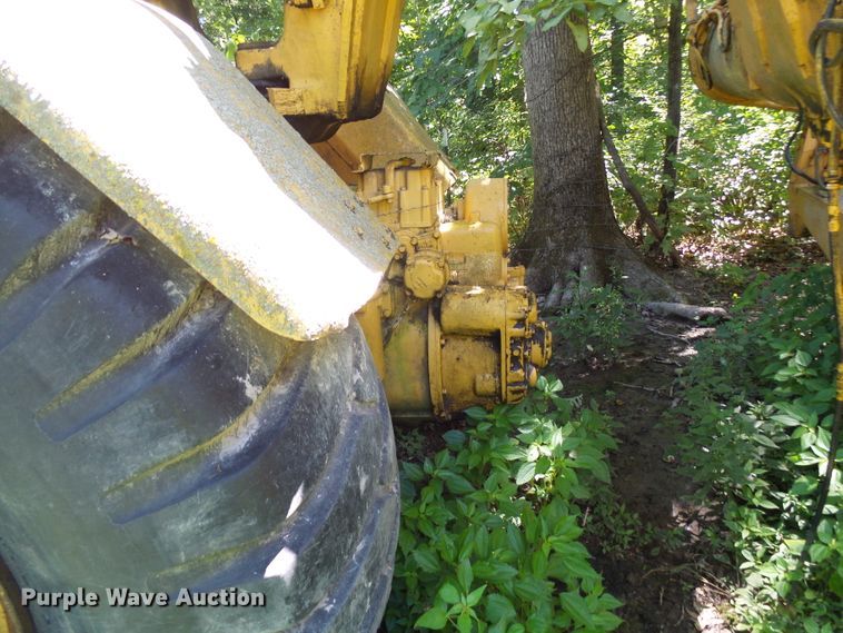 image for item DG2027 Caterpillar 627A  conventional scraper