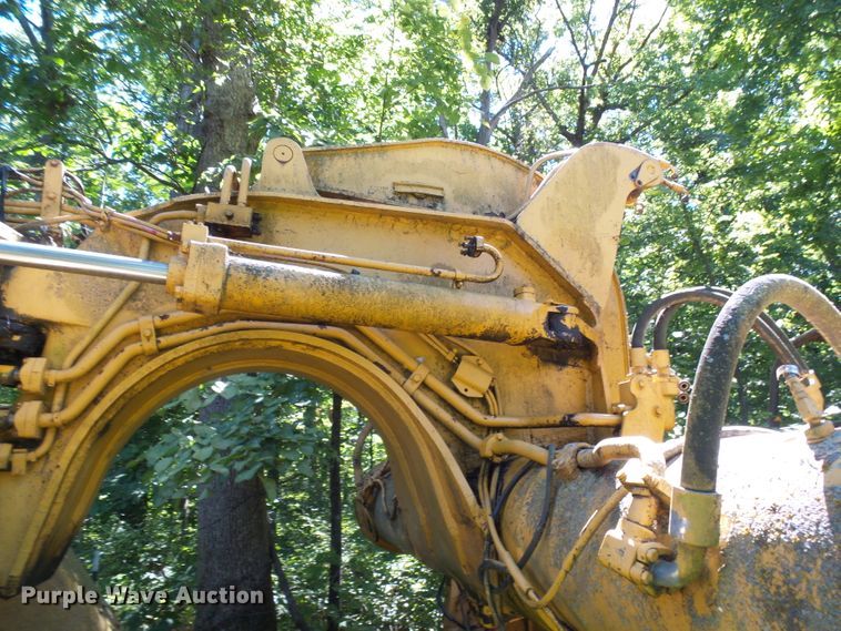 image for item DG2027 Caterpillar 627A  conventional scraper