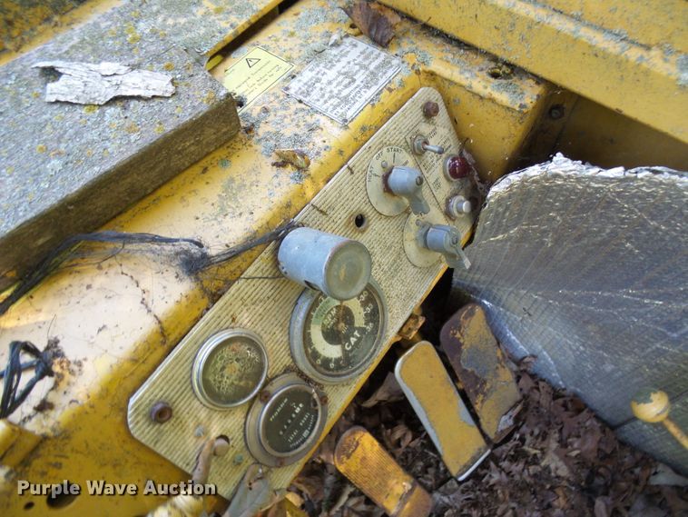 image for item DG2027 Caterpillar 627A  conventional scraper