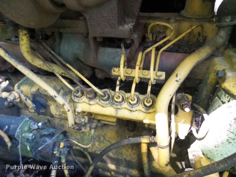 image for item DG2027 Caterpillar 627A  conventional scraper