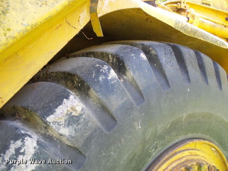 image for item DG2027 Caterpillar 627A  conventional scraper