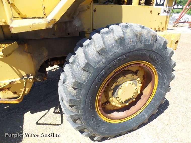 image for item DG2034 1978 Caterpillar 920  wheel loader