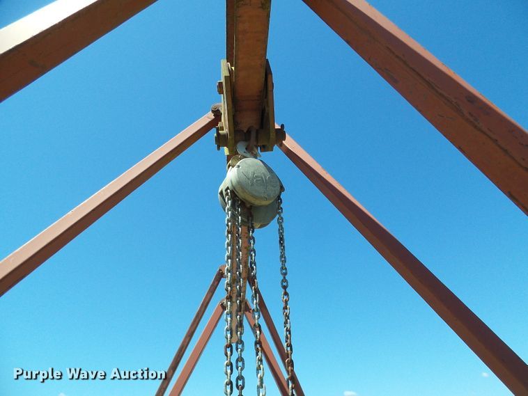 image for item DG2035 Wallace gantry crane