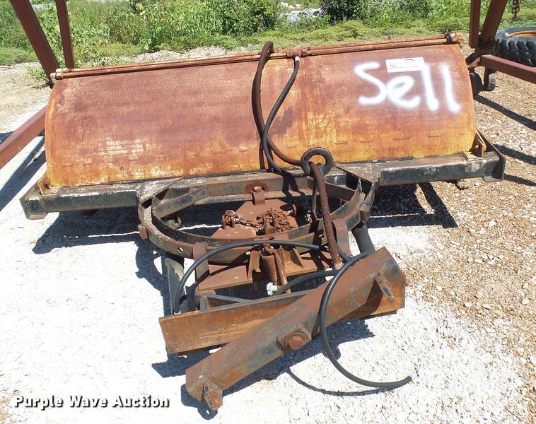 image for item DG2036 7'W broom