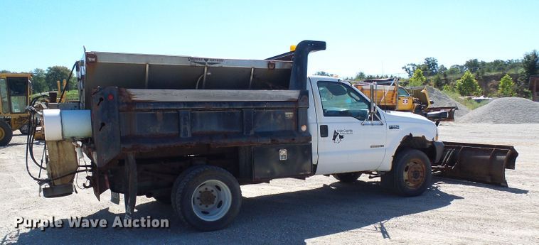 image for item DG2037 2003 Ford F550 Super Duty  dump truck