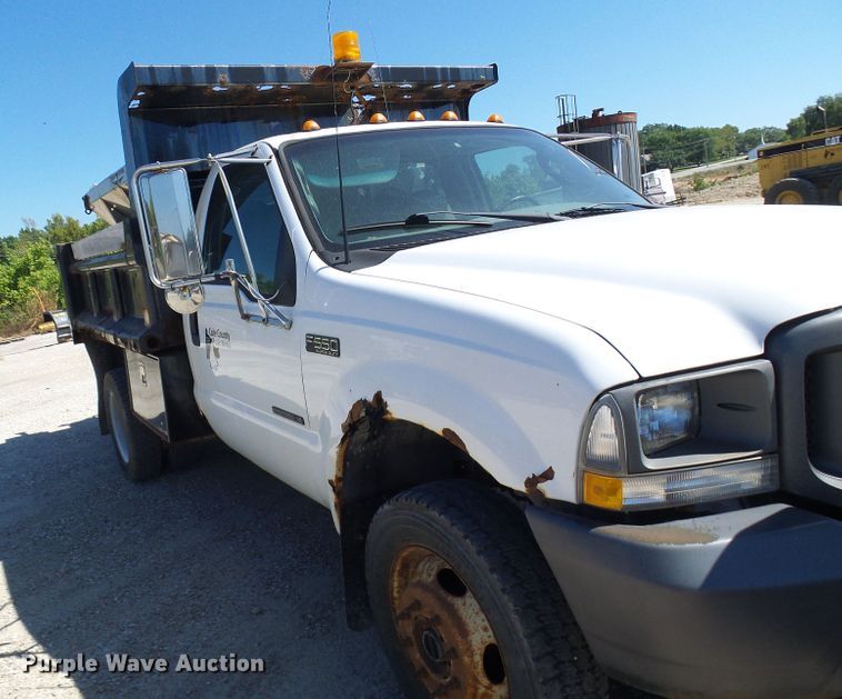 image for item DG2037 2003 Ford F550 Super Duty  dump truck