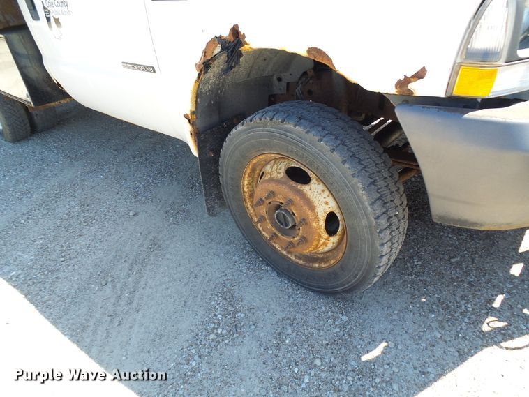 image for item DG2037 2003 Ford F550 Super Duty  dump truck