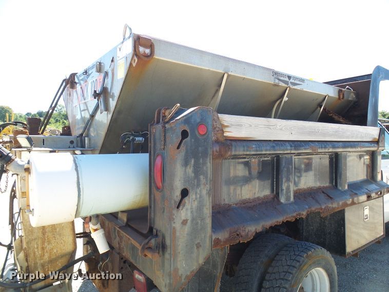 image for item DG2037 2003 Ford F550 Super Duty  dump truck