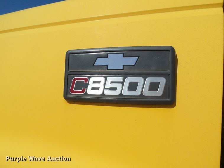 image for item DG2039 2002 Chevrolet C8500  dump truck