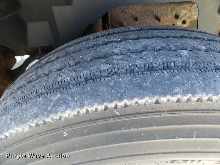 image for item DG2039 2002 Chevrolet C8500  dump truck