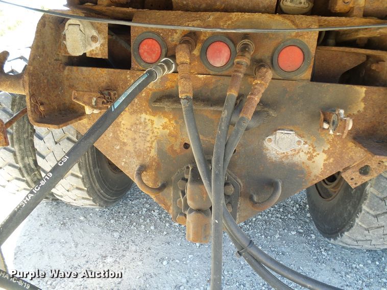 image for item DG2039 2002 Chevrolet C8500  dump truck