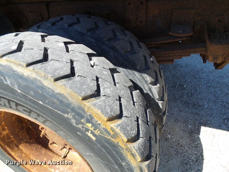 image for item DG2039 2002 Chevrolet C8500  dump truck