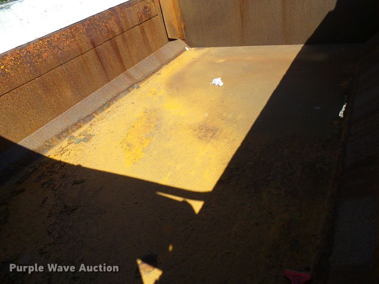 image for item DG2039 2002 Chevrolet C8500  dump truck