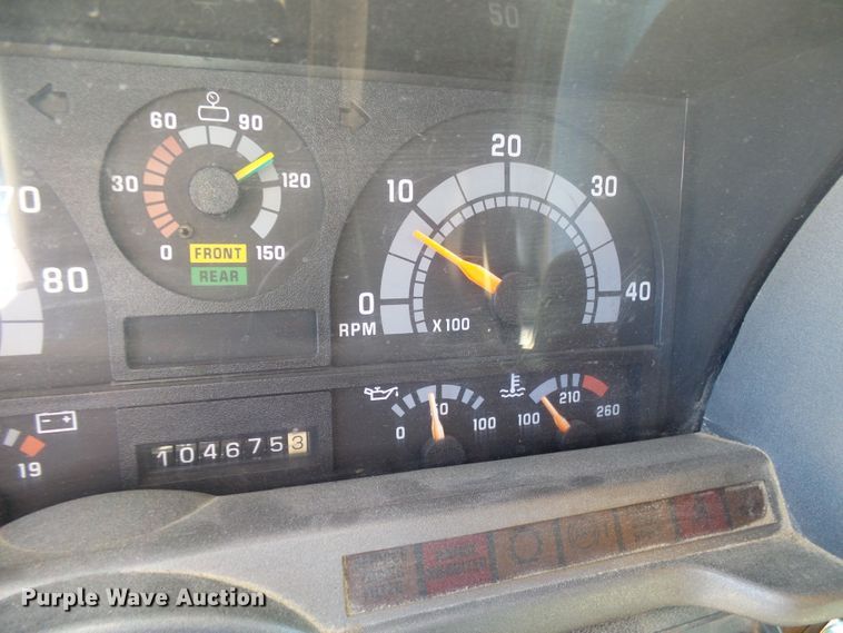 image for item DG2039 2002 Chevrolet C8500  dump truck