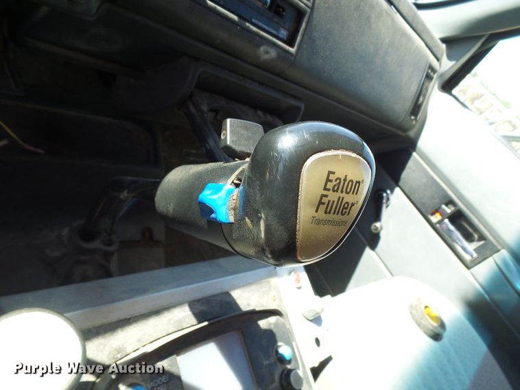 image for item DG2039 2002 Chevrolet C8500  dump truck