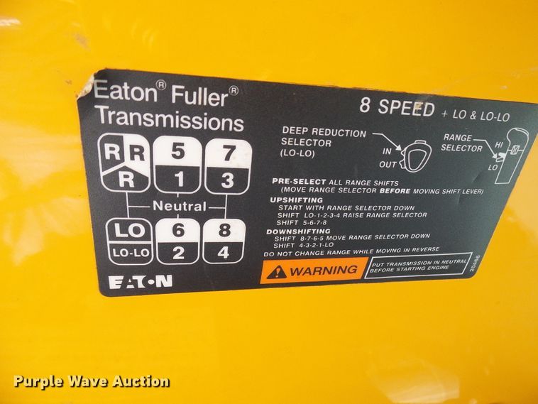 image for item DG2039 2002 Chevrolet C8500  dump truck