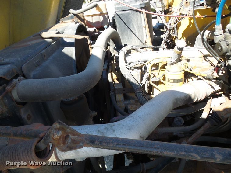 image for item DG2039 2002 Chevrolet C8500  dump truck