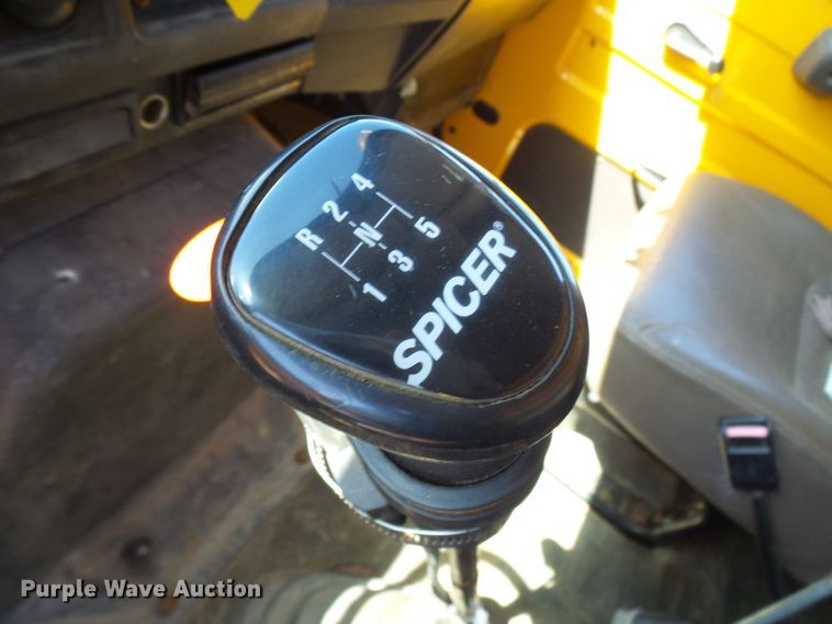 image for item DG2040 1996 International 4900  dump truck