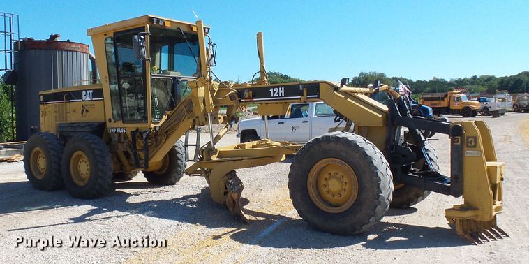 image for item DG2041 2006 Caterpillar 12H  motor grader