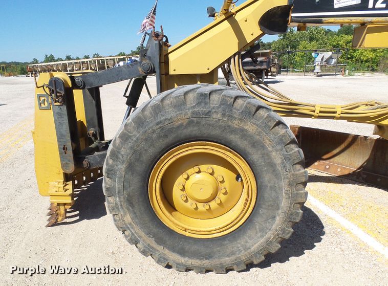image for item DG2041 2006 Caterpillar 12H  motor grader