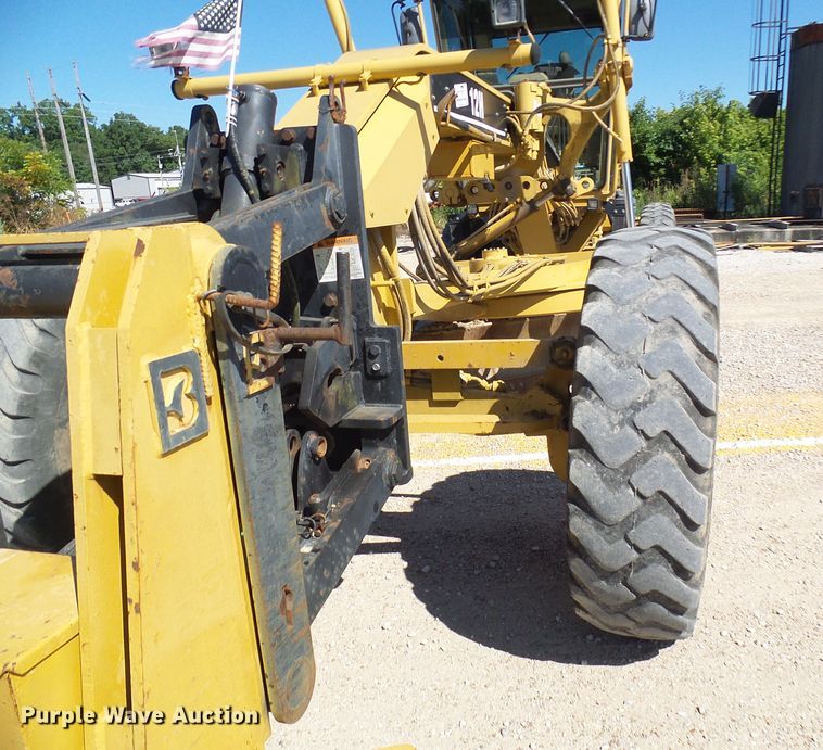 image for item DG2041 2006 Caterpillar 12H  motor grader