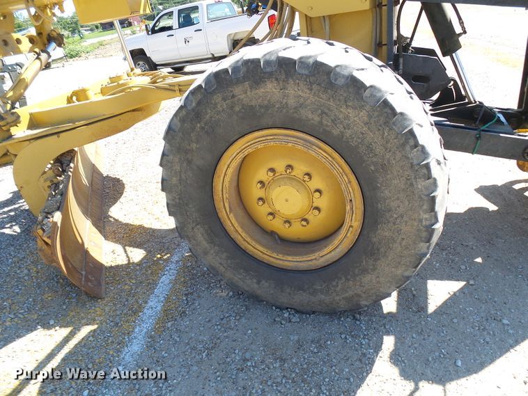 image for item DG2041 2006 Caterpillar 12H  motor grader