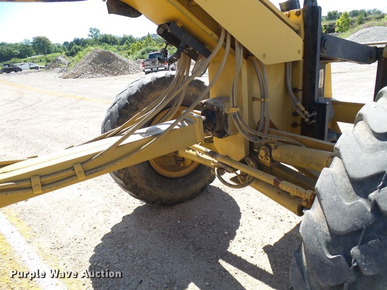 image for item DG2041 2006 Caterpillar 12H  motor grader