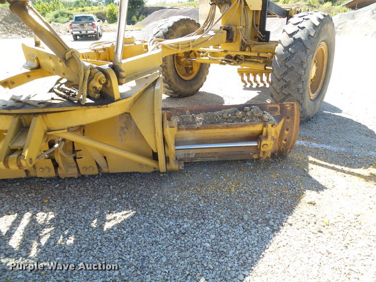 image for item DG2041 2006 Caterpillar 12H  motor grader