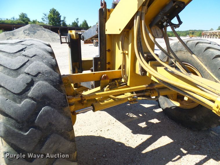 image for item DG2041 2006 Caterpillar 12H  motor grader