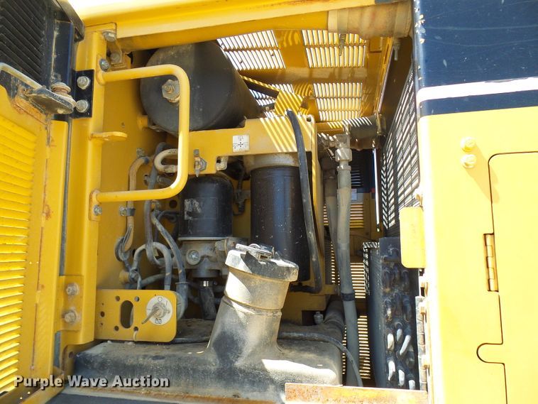 image for item DG2041 2006 Caterpillar 12H  motor grader