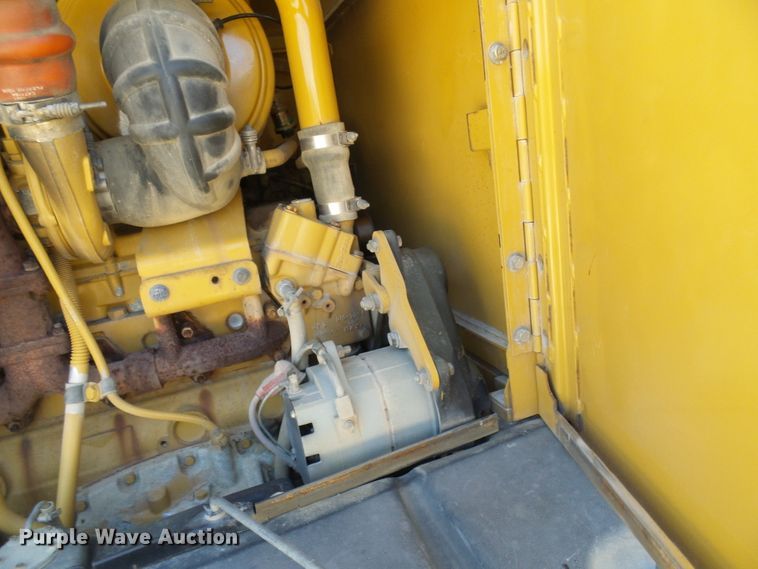 image for item DG2041 2006 Caterpillar 12H  motor grader