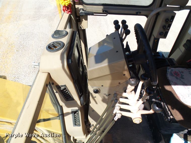 image for item DG2041 2006 Caterpillar 12H  motor grader