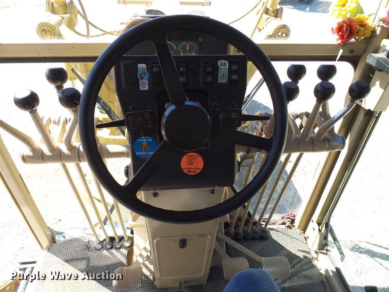 image for item DG2041 2006 Caterpillar 12H  motor grader