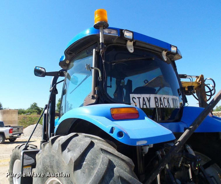 image for item DG2042 New Holland TS115A  tractor