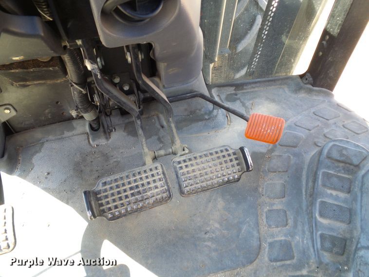 image for item DG2042 New Holland TS115A  tractor