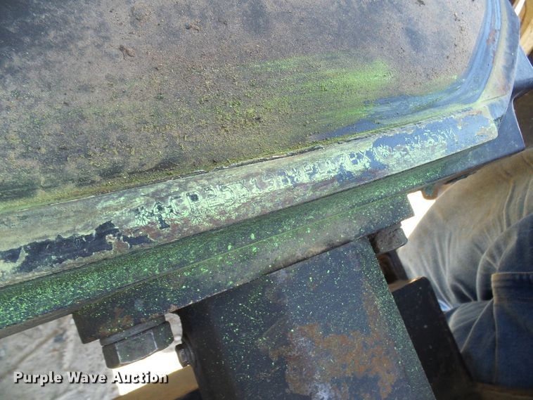 image for item DG2042 New Holland TS115A  tractor