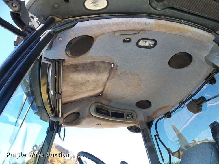 image for item DG2042 New Holland TS115A  tractor