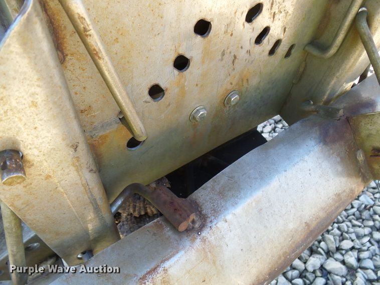 image for item DG2045 Swenson spreader