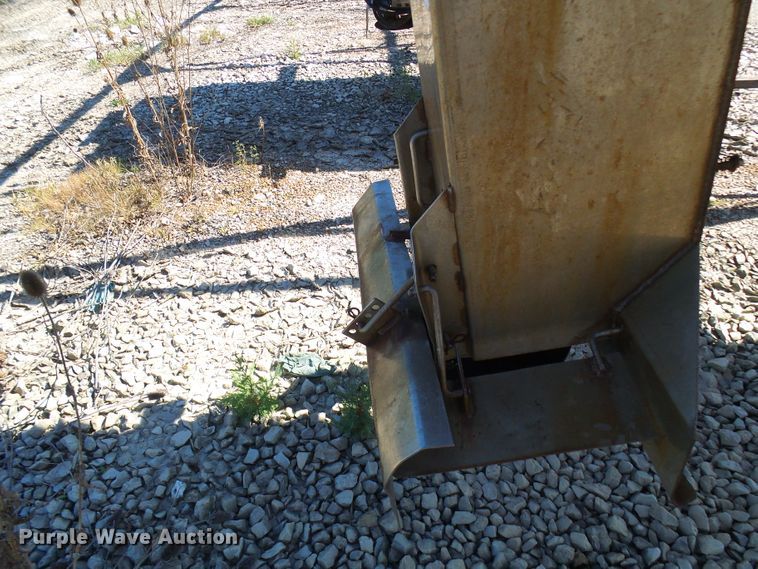 image for item DG2045 Swenson spreader