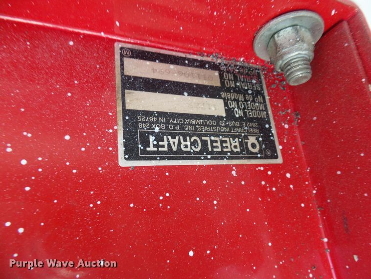 image for item DG2047 2001 Chevrolet C7500  service truck with crane