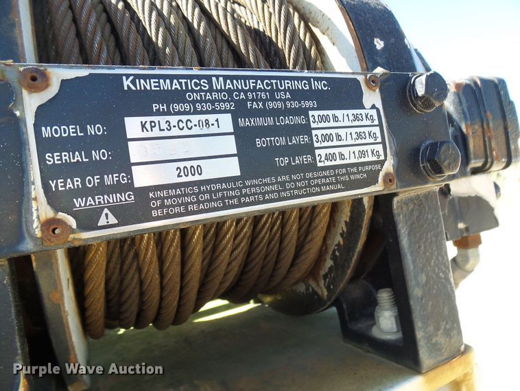 image for item DG2047 2001 Chevrolet C7500  service truck with crane