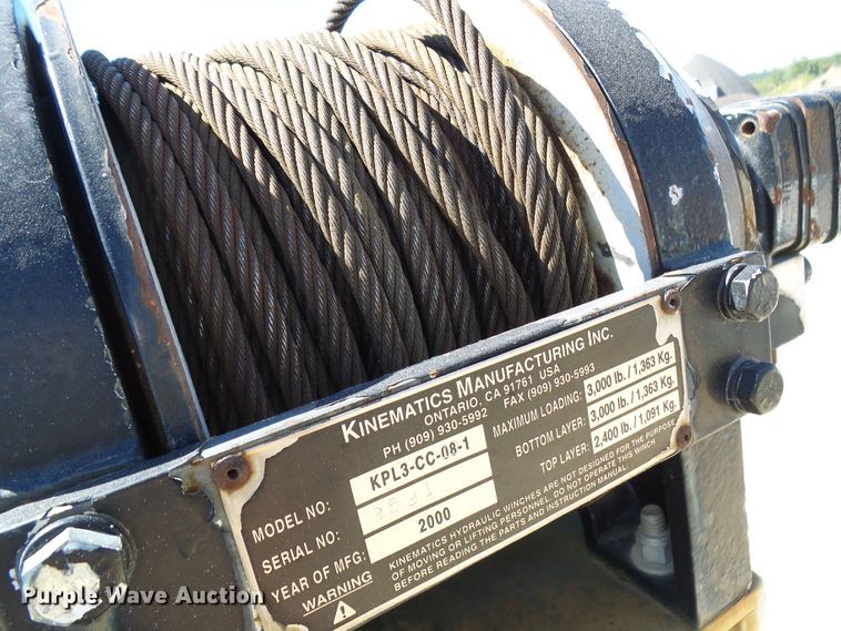 image for item DG2047 2001 Chevrolet C7500  service truck with crane