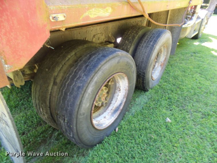 image for item DG2052 1984 Peterbilt 359  dump truck